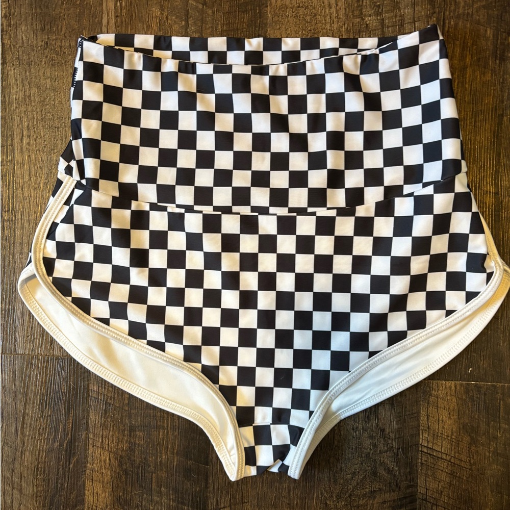 Salt Gypsy Betty High-Waisted Boyshort Surf Bottoms - Medium
